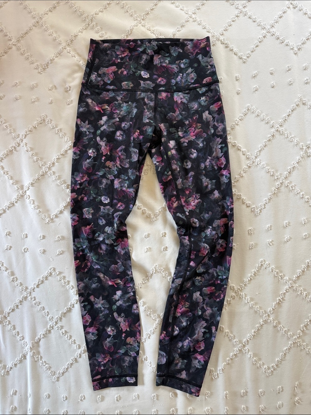 Lululemon Floral Holographic Cropped Leggings Size 4